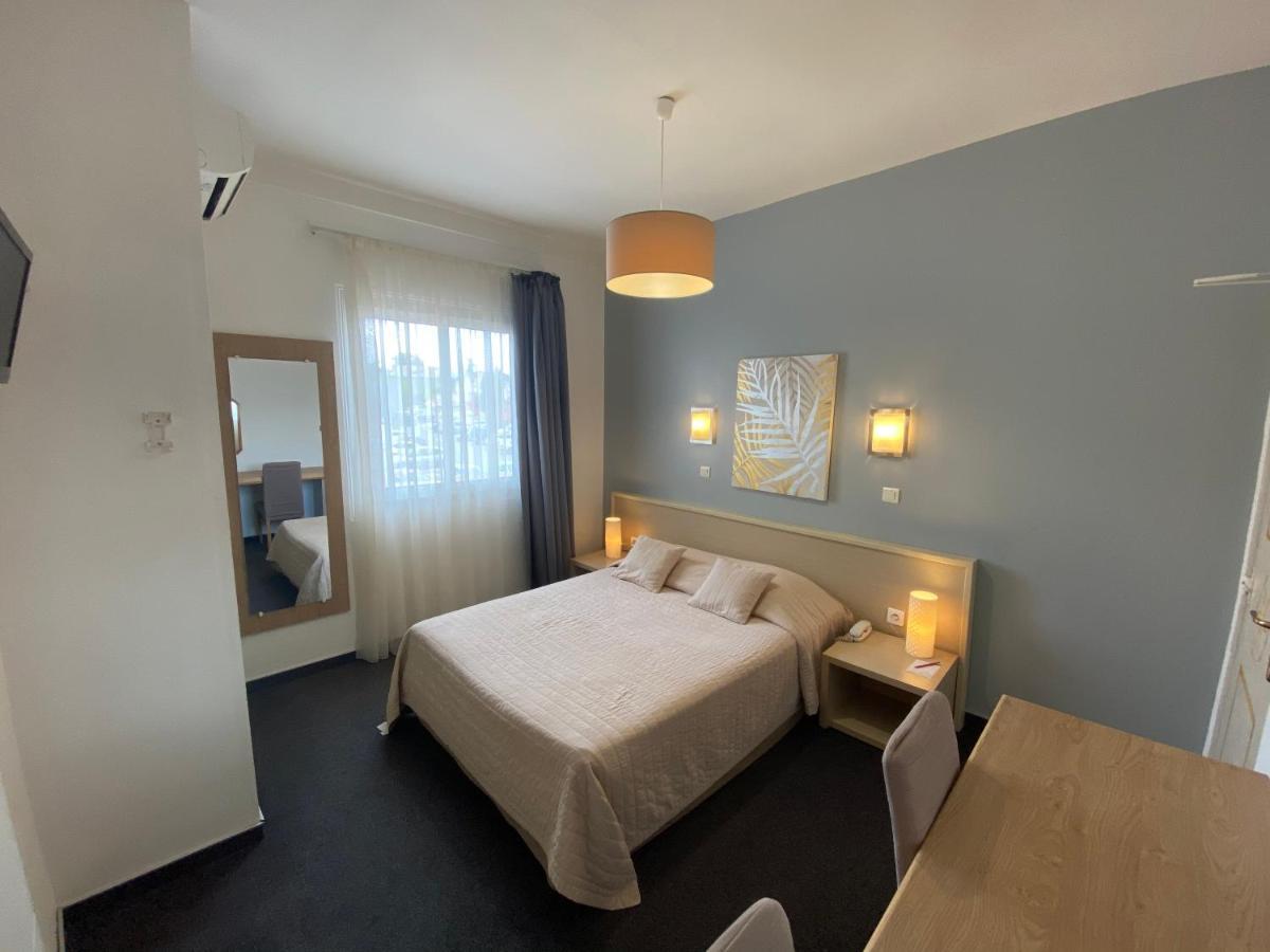 Hotel Restaurant L' Empereur Aléria Εξωτερικό φωτογραφία