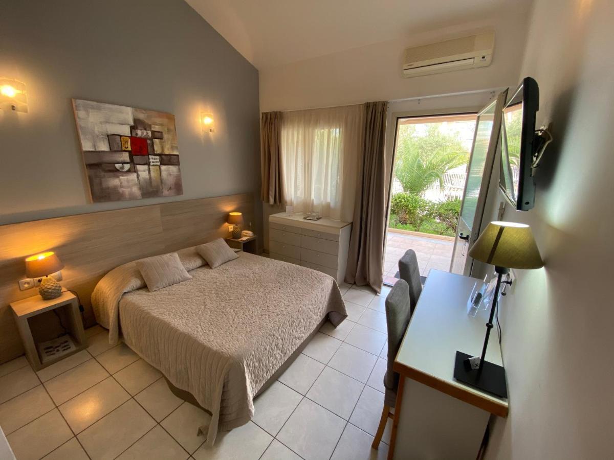 Hotel Restaurant L' Empereur Aléria Εξωτερικό φωτογραφία
